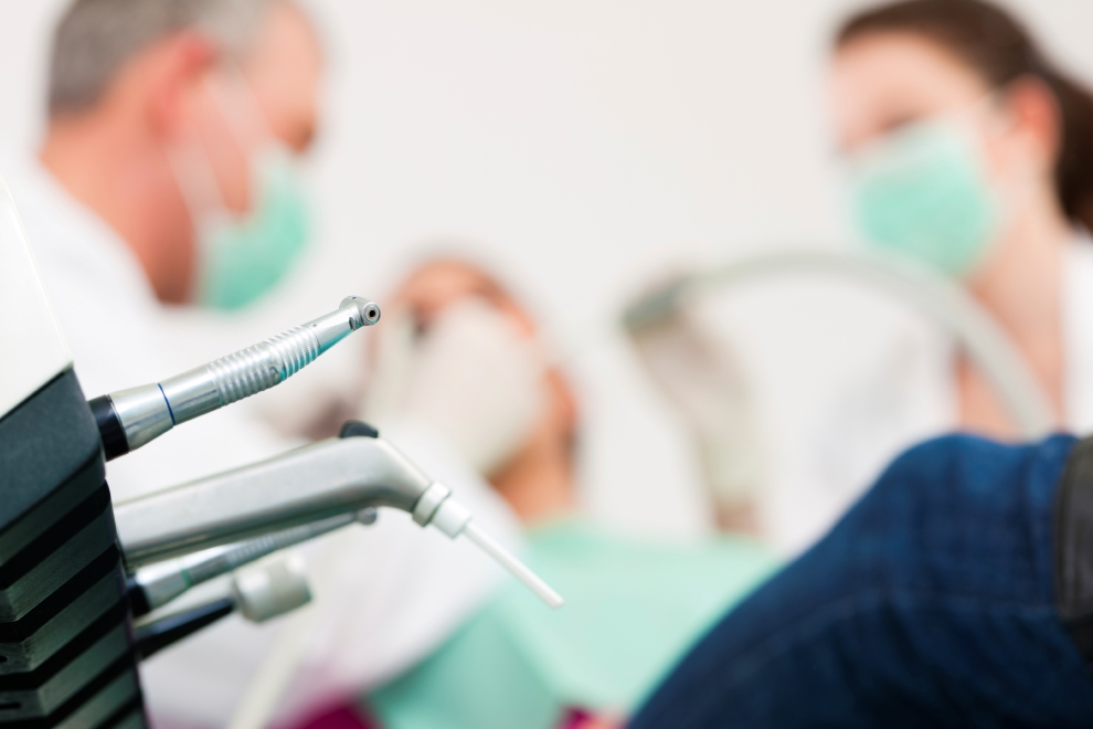 Clínica dental de implantes dentales en Getxo - Belén Pérez