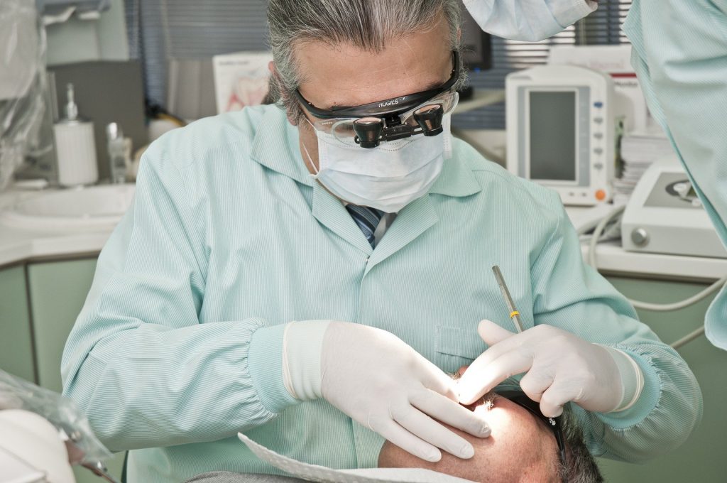 Retracción de encías - Belén Pérez dentista Getxo
